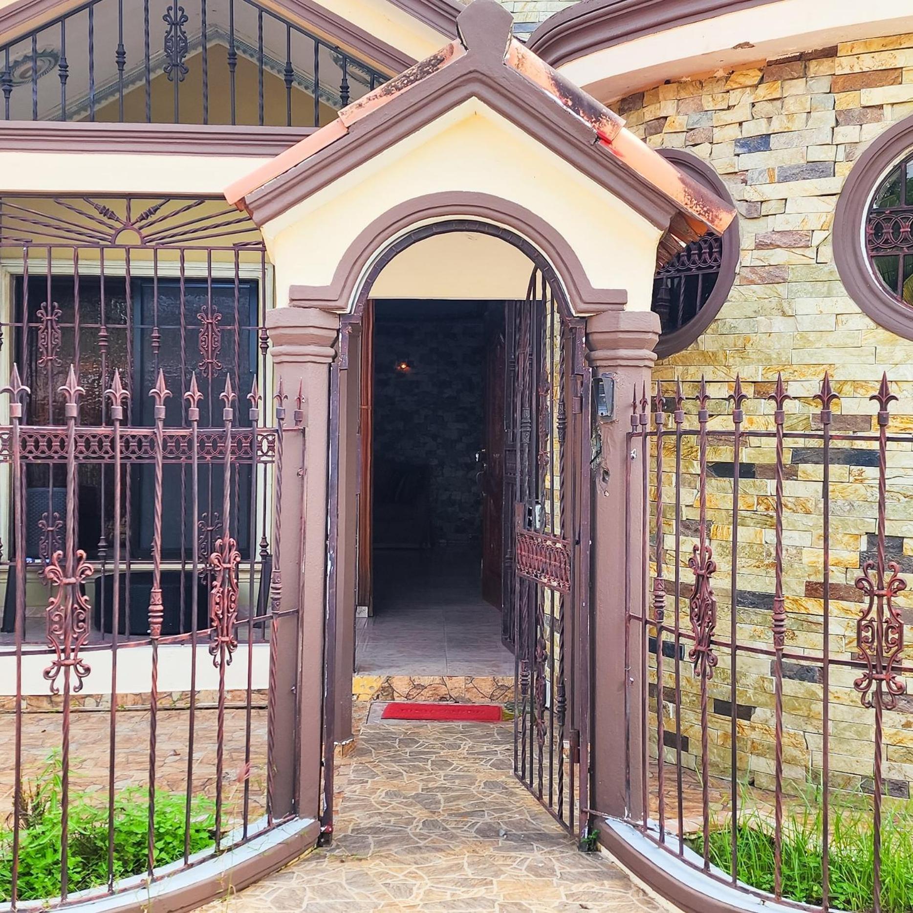 Casa Grande Lujosa Villa Bayaguana Екстериор снимка